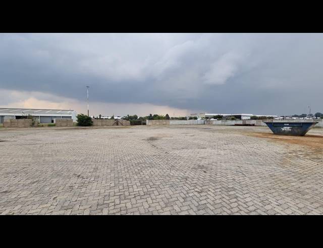 6,972M² WAREHOUSE TO LET IN HUGHES